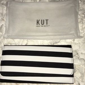 KUT from Kloth wallet NWT
